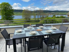 Duplex 6 personnes, vue panoramique sur lac Malbuisson